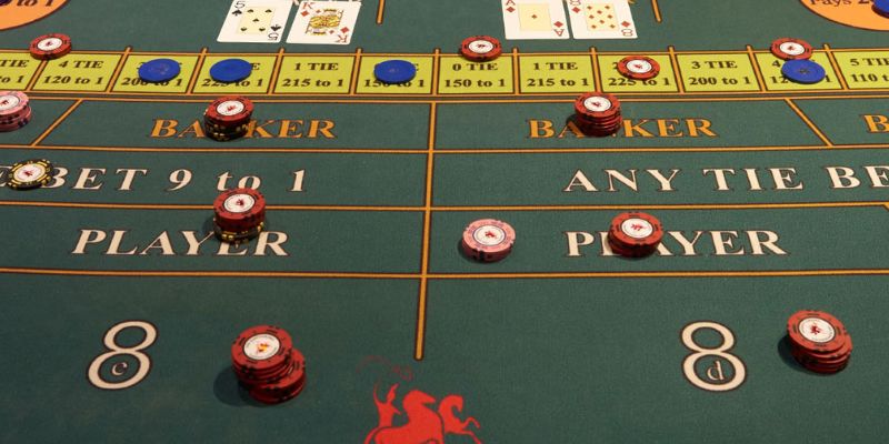 Luật đánh bài cơ bản Baccarat trực tuyến cơ bản